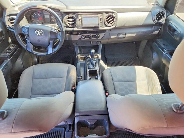 2017 TOYOTA TACOMA SR/SR5