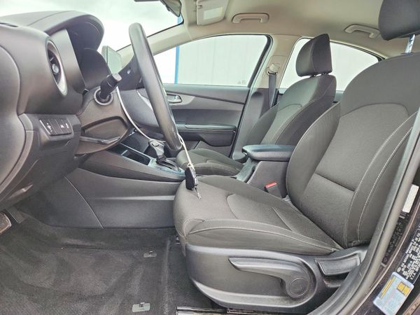 2021 KIA FORTE FE, LXS