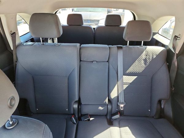 2019 KIA SORENTO L, LX, S