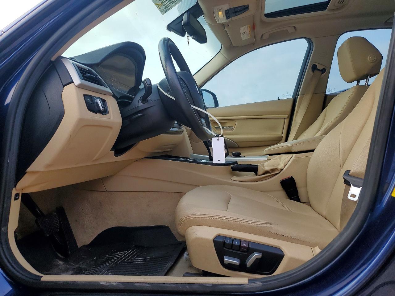 2016 BMW 320 SA
