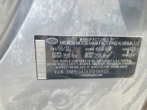 2022 HYUNDAI SONATA SE