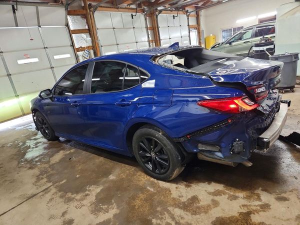 2025 TOYOTA CAMRY