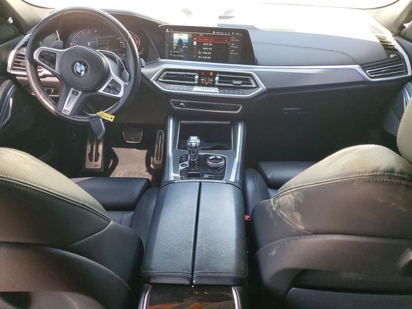 2022 BMW X6