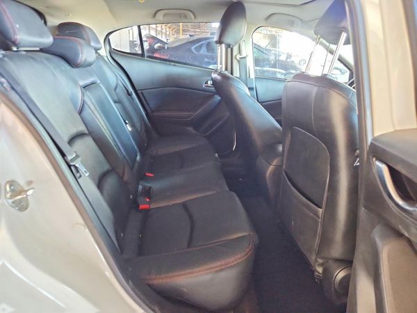 2014 MAZDA 3 Touring/GS
