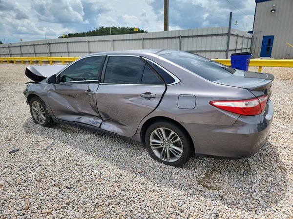 2016 TOYOTA CAMRY