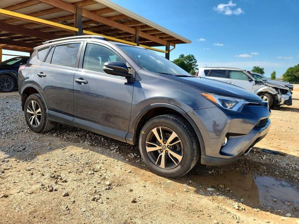 2017 TOYOTA RAV4