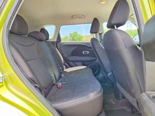 2015 KIA SOUL GL(Middle-low grade)