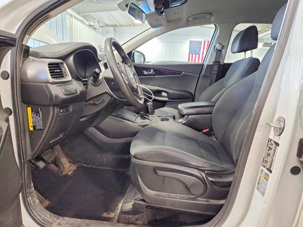 2017 KIA SORENTO