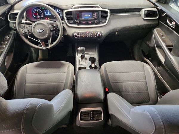 2017 KIA SORENTO