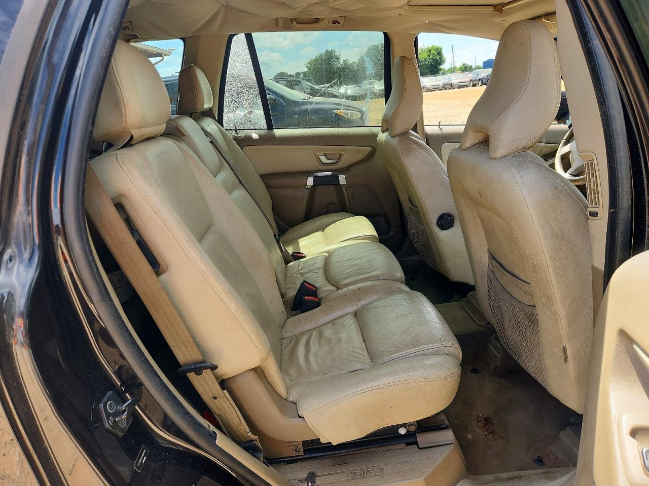 2012 VOLVO XC90