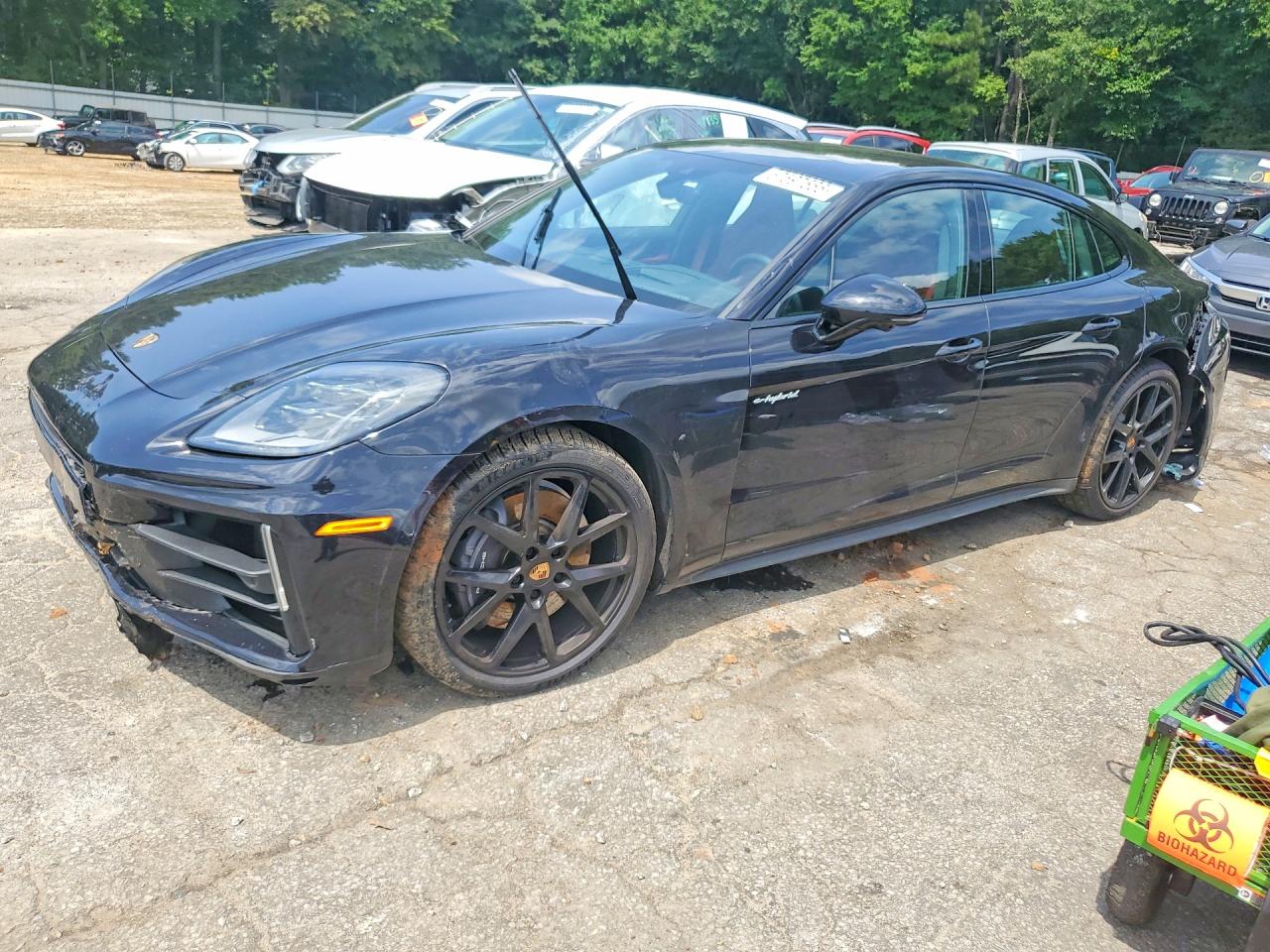 2025 PORSCHE PANAMERA 4 E-Hybrid