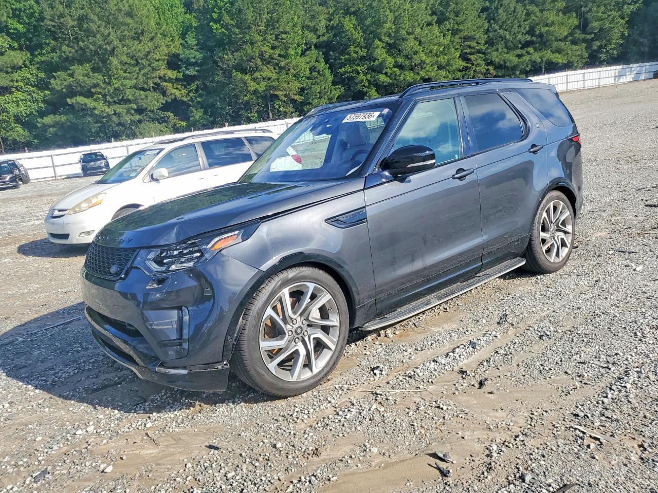 2020 LAND ROVER DISCOVERY Landmark