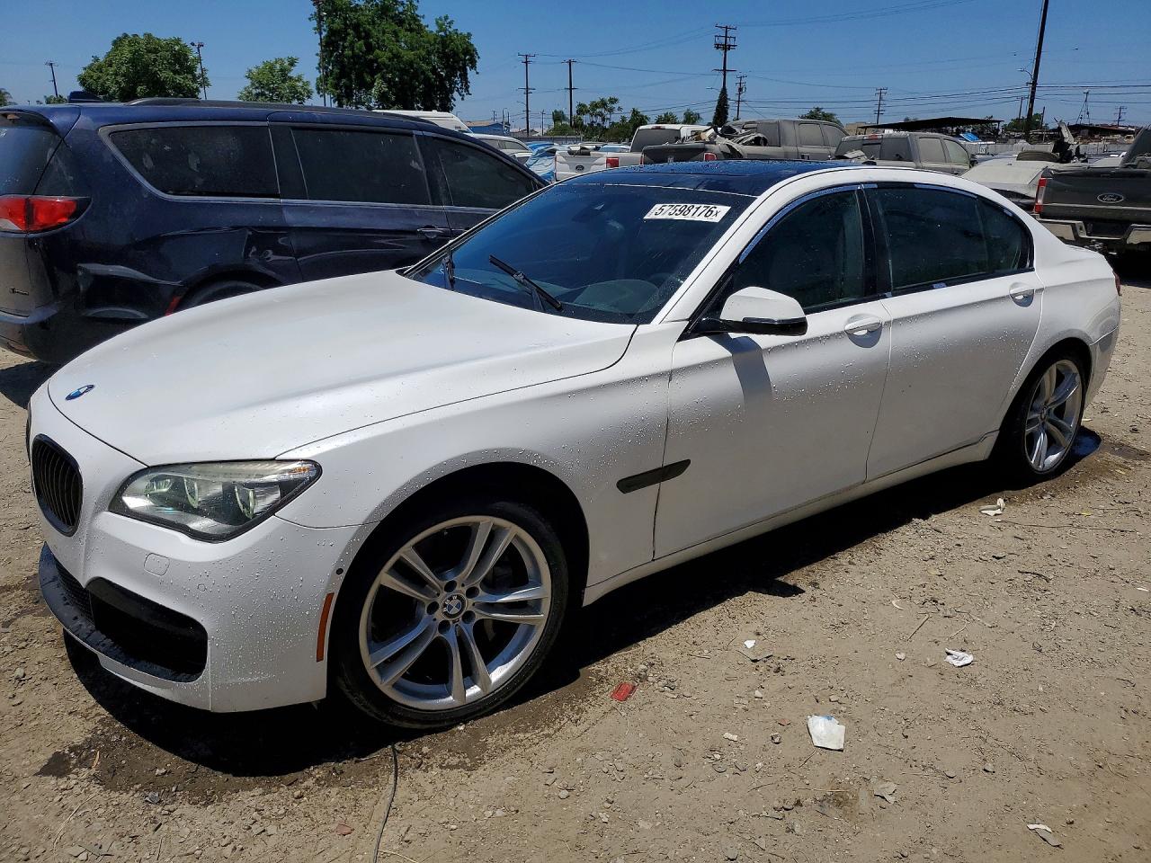 2014 BMW 750