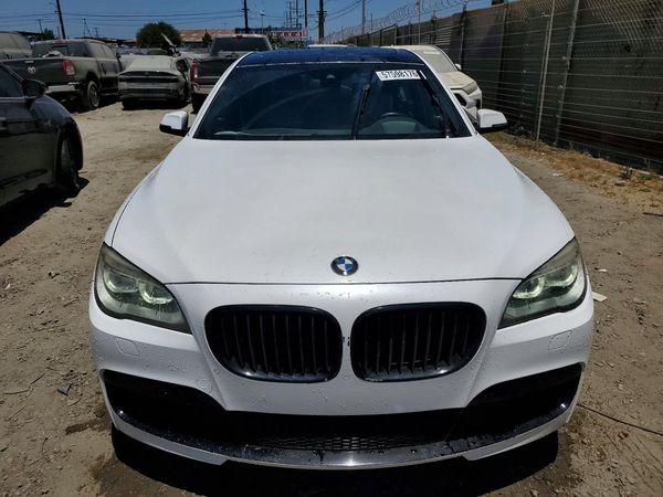 2014 BMW 750