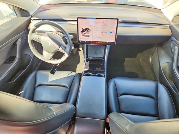 2020 TESLA MODEL 3