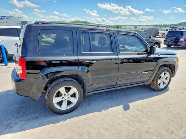 2017 JEEP PATRIOT LATITUDE FWD