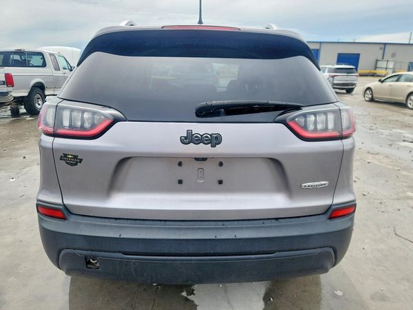 2019 JEEP CHEROKEE LATITUDE FWD