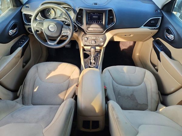 2019 JEEP CHEROKEE LATITUDE FWD