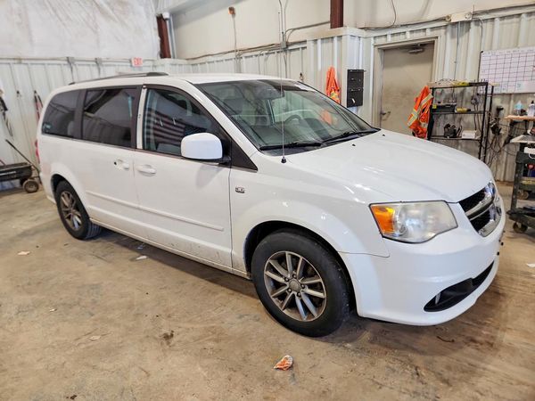 2014 DODGE GRAND CARAVAN SXT