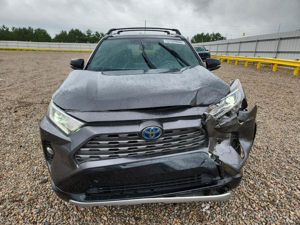 2019 TOYOTA RAV4 XSE HV 4WD