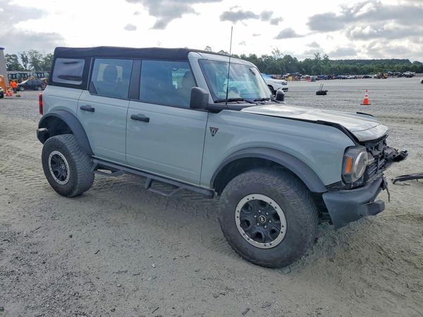 2022 FORD BRONCO