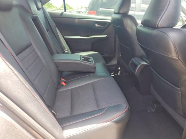 2016 TOYOTA CAMRY