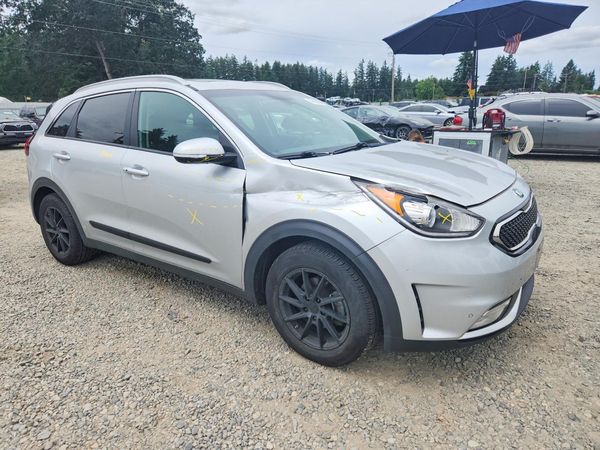 2017 KIA NIRO