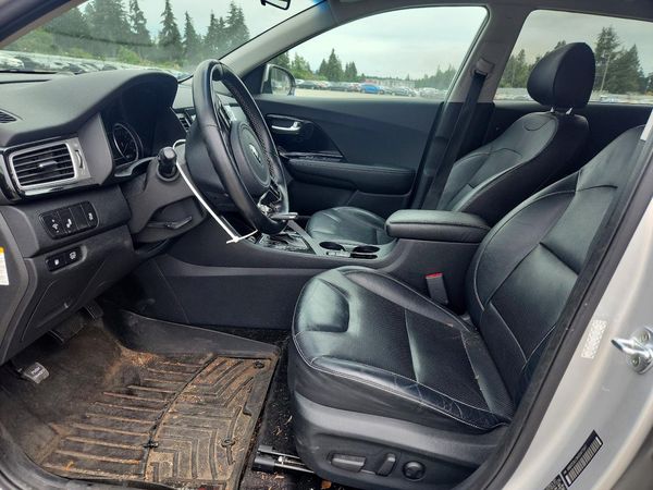 2017 KIA NIRO