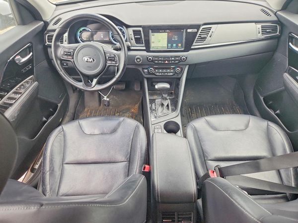 2017 KIA NIRO