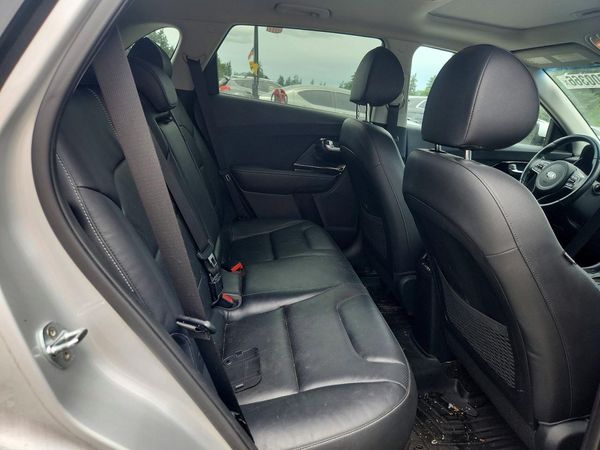2017 KIA NIRO