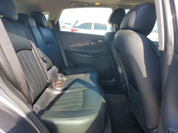 2016 INFINITI QX50