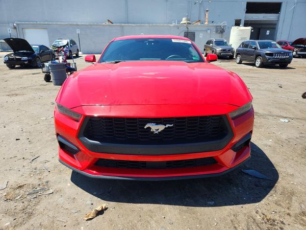 2026 FORD MUSTANG I4