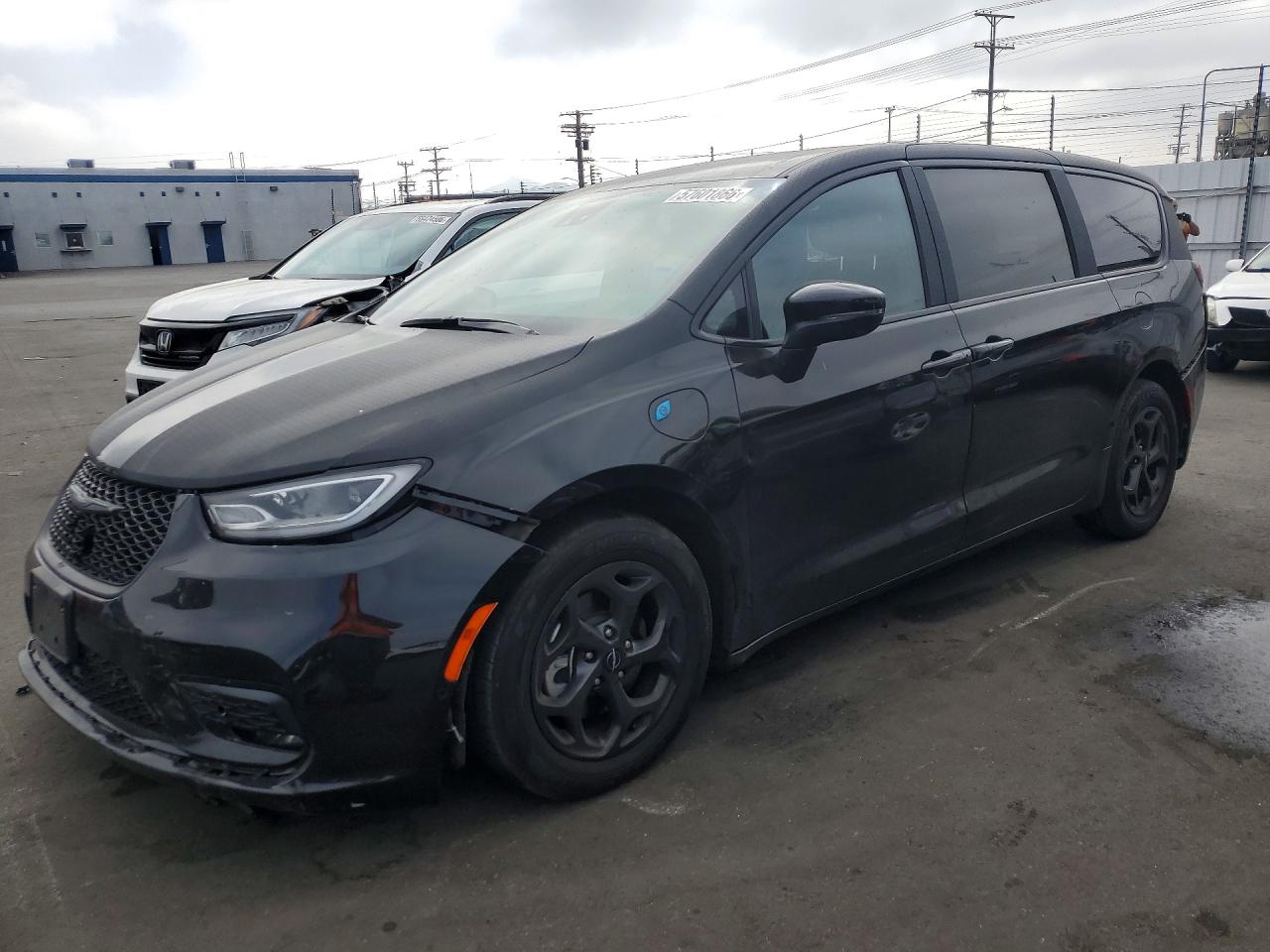 2023 CHRYSLER PACIFICA