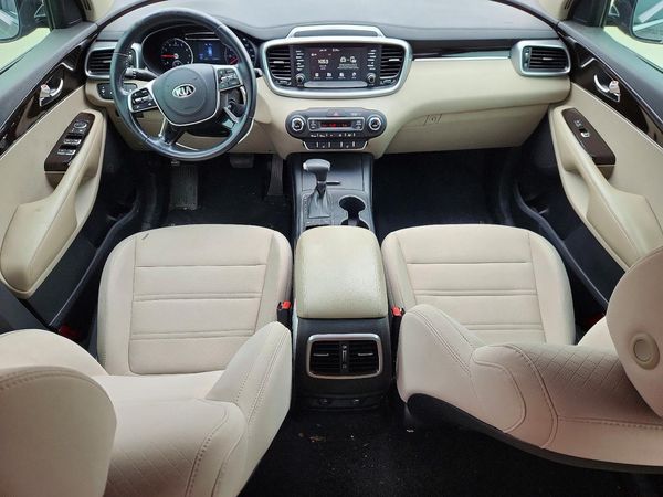 2020 KIA SORENTO L, LX, S