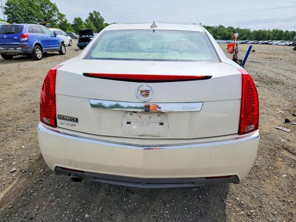 2013 CADILLAC CTS Luxury