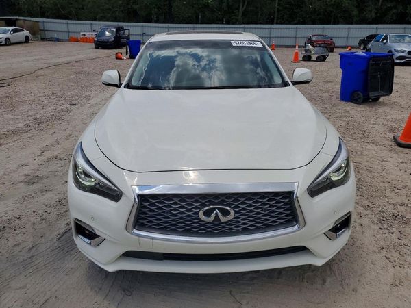 2022 INFINITI Q50 LUXE