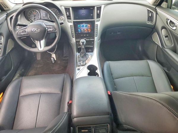 2022 INFINITI Q50 LUXE