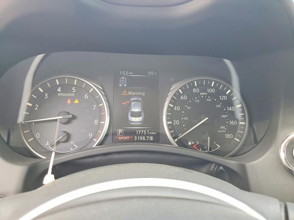 2022 INFINITI Q50 LUXE
