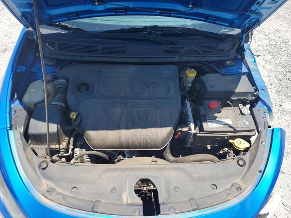 2016 DODGE DART SE