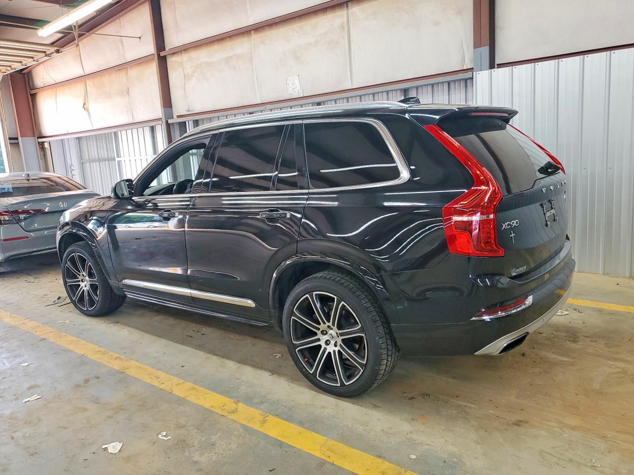2017 VOLVO XC90 Inscription