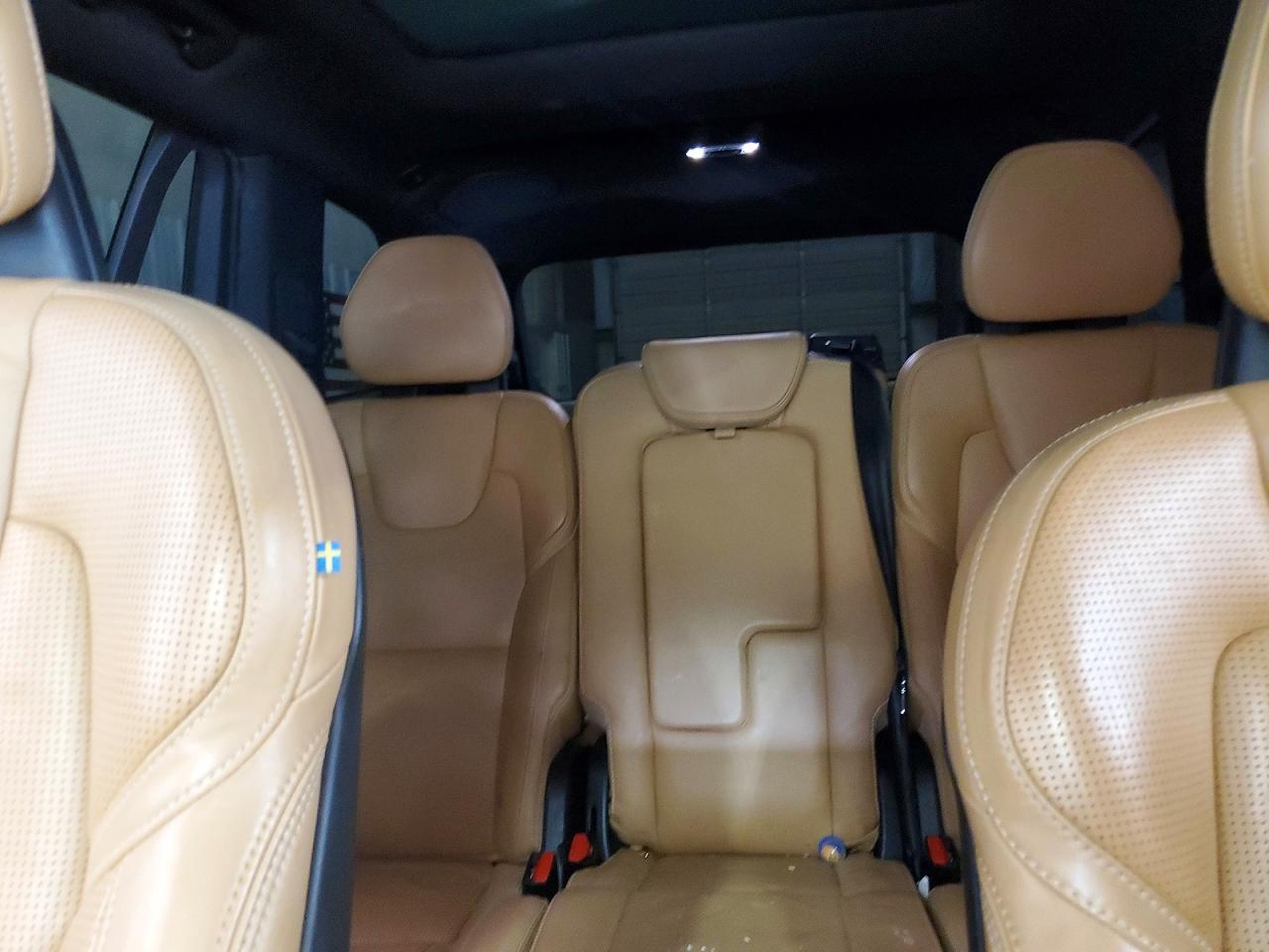 2017 VOLVO XC90 Inscription