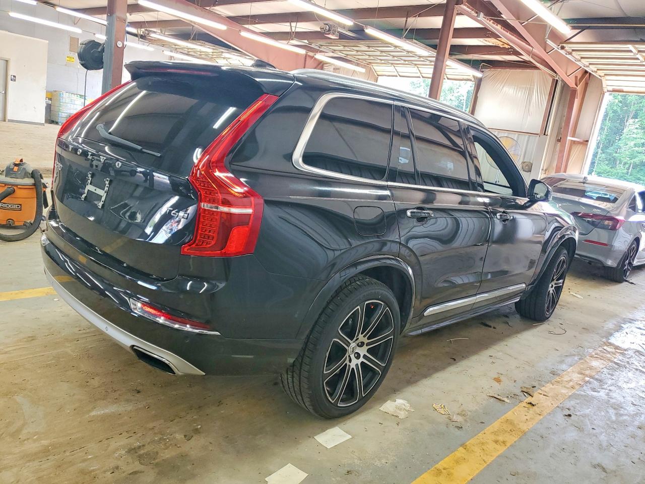 2017 VOLVO XC90 Inscription