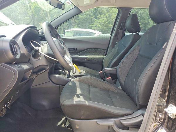 2019 NISSAN KICKS