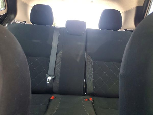 2019 NISSAN KICKS