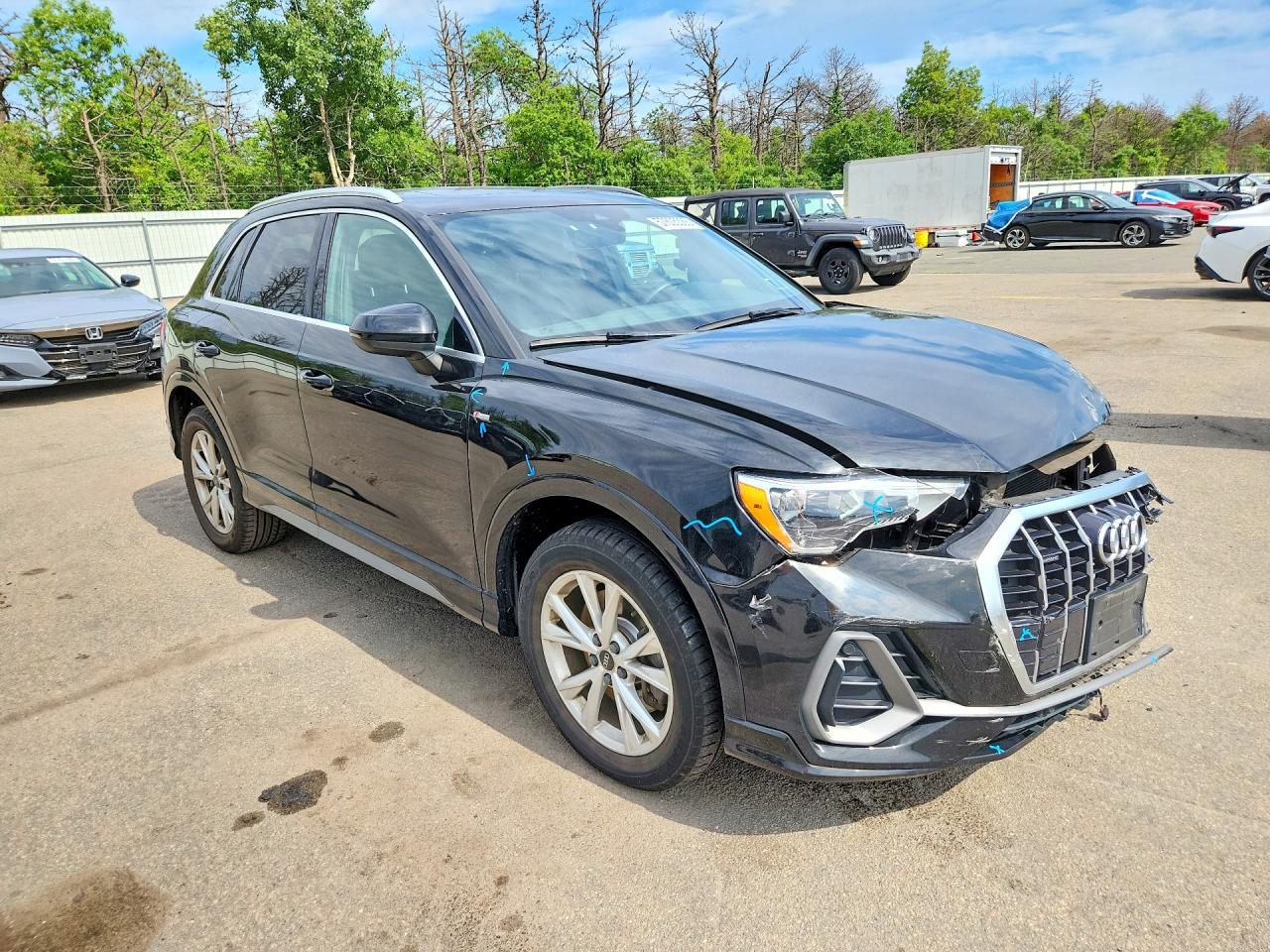 2021 AUDI Q3 S Line quattro Premium