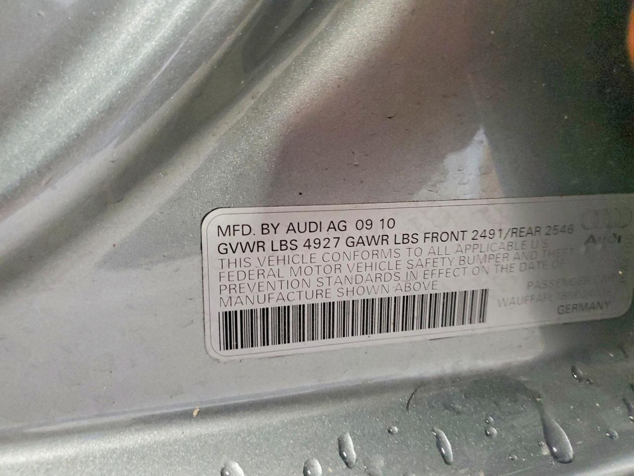 2011 AUDI A4 quattro Premium Plus