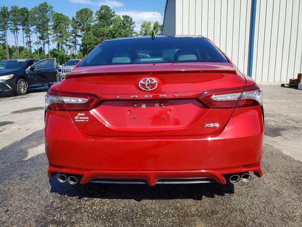2019 TOYOTA CAMRY XSE