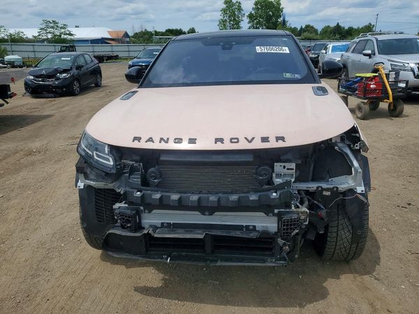 2019 LAND ROVER RANGE ROVER VELAR R-Dynamic SE