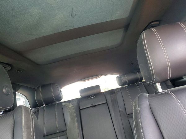 2019 LAND ROVER RANGE ROVER VELAR R-Dynamic SE