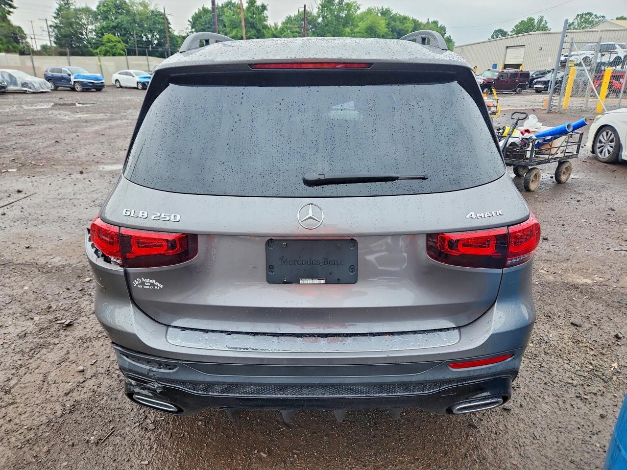 2021 MERCEDES-BENZ GLB GLB250-4M